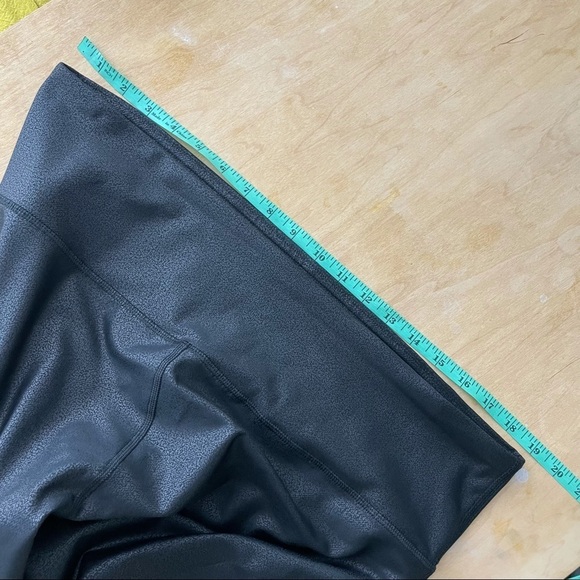 Mono B Shiny Black Retile Texture Legging 3XL - Picture 6 of 8